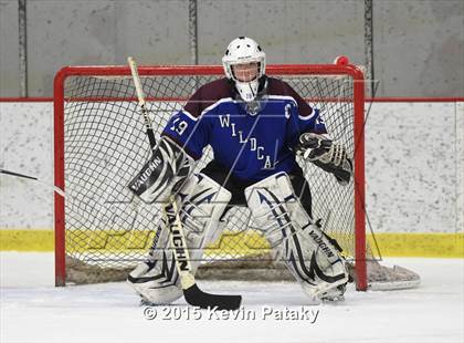 Thumbnail 3 in Suffield/Granby/Windsor Locks vs. Cheshire photogallery.