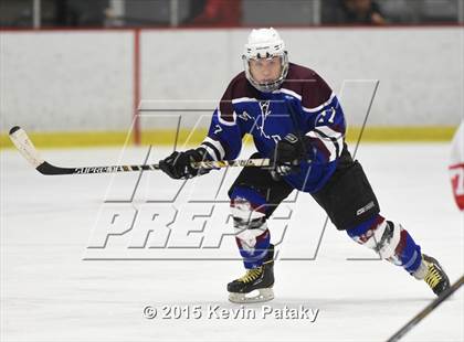 Thumbnail 3 in Suffield/Granby/Windsor Locks vs. Cheshire photogallery.