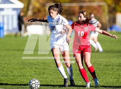 Thumbnail 1 in Staples vs Norwich Free Academy photogallery.
