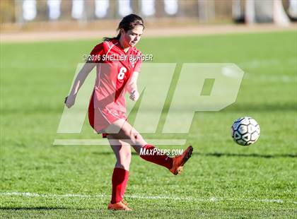 Thumbnail 2 in Staples vs Norwich Free Academy photogallery.