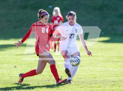 Thumbnail 3 in Staples vs Norwich Free Academy photogallery.
