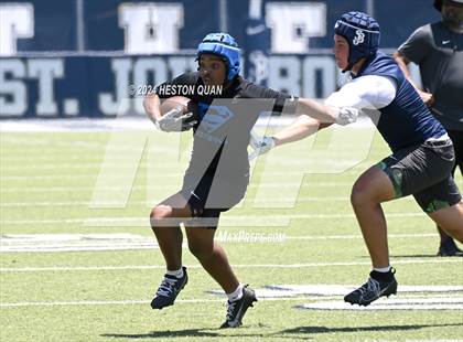 Thumbnail 2 in St. John Bosco vs. Serra (Brave 8 Invitational) photogallery.