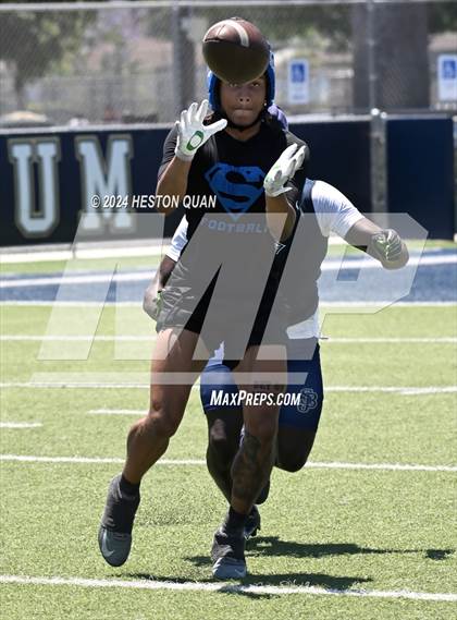 Thumbnail 2 in St. John Bosco vs. Serra (Brave 8 Invitational) photogallery.