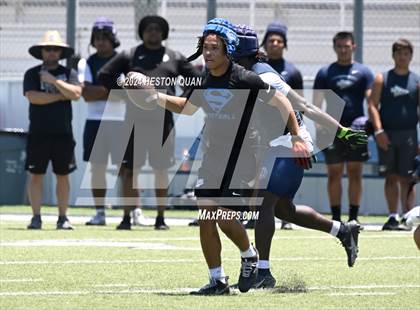 Thumbnail 2 in St. John Bosco vs. Serra (Brave 8 Invitational) photogallery.