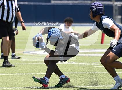 Thumbnail 2 in St. John Bosco vs. Serra (Brave 8 Invitational) photogallery.