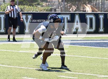 Thumbnail 3 in St. John Bosco vs. Serra (Brave 8 Invitational) photogallery.
