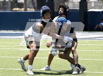 Thumbnail 1 in St. John Bosco vs. Serra (Brave 8 Invitational) photogallery.