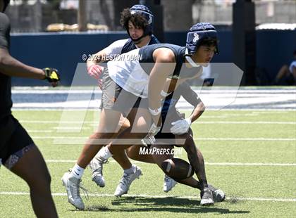 Thumbnail 1 in St. John Bosco vs. Serra (Brave 8 Invitational) photogallery.