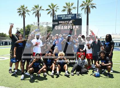 Thumbnail 1 in St. John Bosco vs. Serra (Brave 8 Invitational) photogallery.