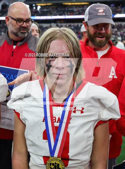 Thumbnail 3 in Albany vs. Mart (UIL Football 2A D2 Final Medal Ceremony) photogallery.
