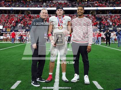 Thumbnail 3 in Albany vs. Mart (UIL Football 2A D2 Final Medal Ceremony) photogallery.