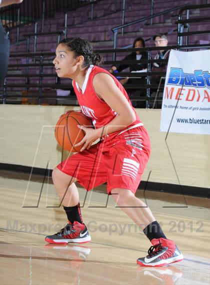 Thumbnail 2 in Long Beach Poly vs. St. Mary's (Nike Tournament of Champions) photogallery.