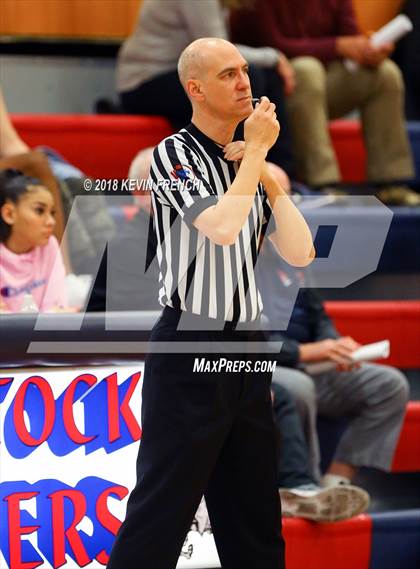 Thumbnail 3 in Apollo vs. Highland (McClintock Holiday Shootout) photogallery.