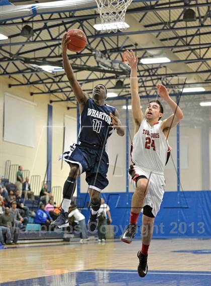 Thumbnail 2 in Clearwater vs. Wharton (Berkely Basketball Invitational) photogallery.