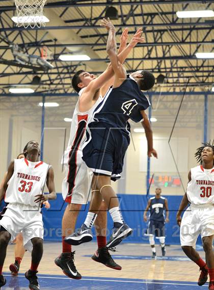 Thumbnail 3 in Clearwater vs. Wharton (Berkely Basketball Invitational) photogallery.