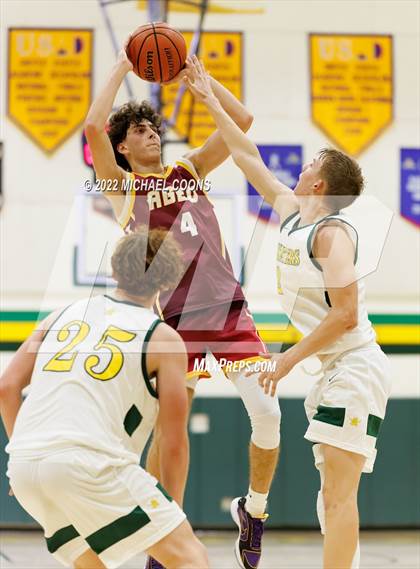 Thumbnail 1 in AGBU @ Moorpark photogallery.
