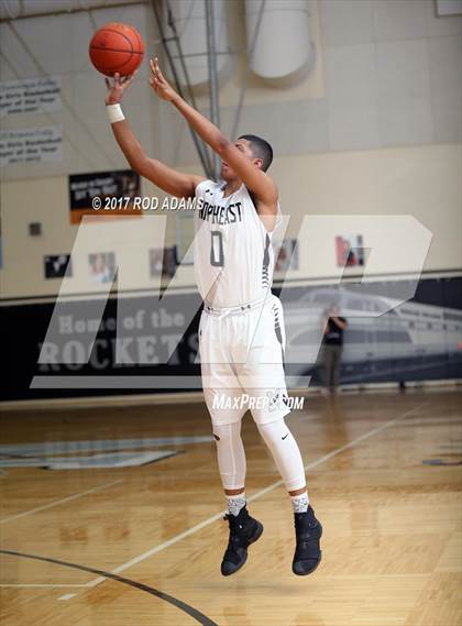 Thumbnail 3 in Creighton Prep @ Lincoln Northeast photogallery.