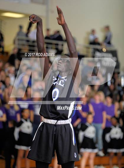 Thumbnail 3 in Creighton Prep @ Lincoln Northeast photogallery.