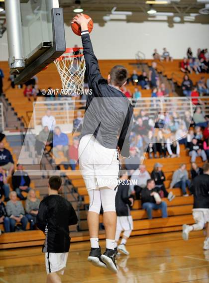 Thumbnail 1 in Creighton Prep @ Lincoln Northeast photogallery.