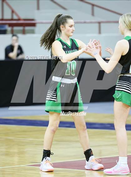 Thumbnail 2 in Arapahoe vs Fossil Ridge (CHSAA 5A Great 8) photogallery.