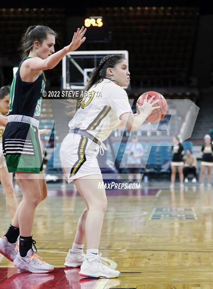 Thumbnail 3 in Arapahoe vs Fossil Ridge (CHSAA 5A Great 8) photogallery.