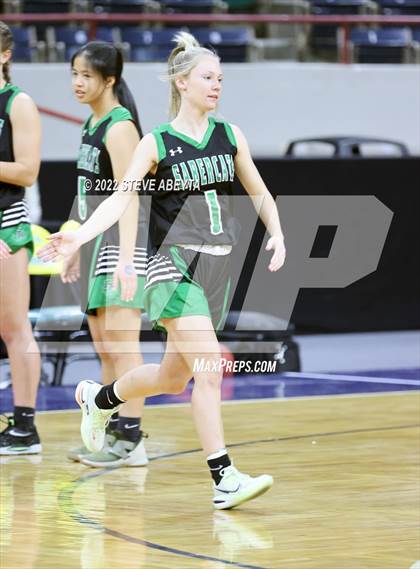 Thumbnail 1 in Arapahoe vs Fossil Ridge (CHSAA 5A Great 8) photogallery.
