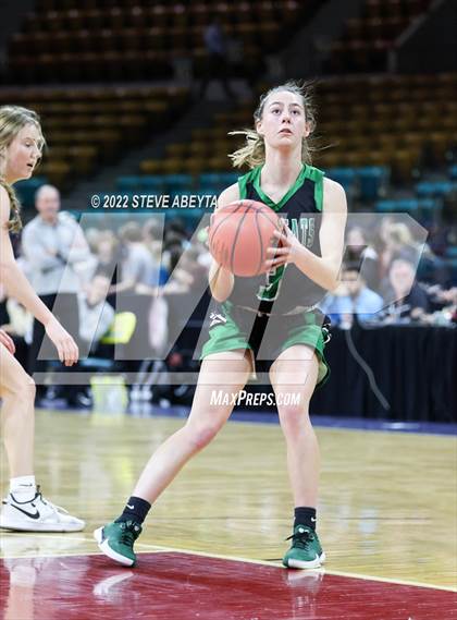 Thumbnail 2 in Arapahoe vs Fossil Ridge (CHSAA 5A Great 8) photogallery.