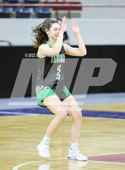 Thumbnail 2 in Arapahoe vs Fossil Ridge (CHSAA 5A Great 8) photogallery.