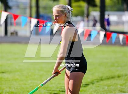 Thumbnail 2 in Jesuit @ Sunset (Pole Vault) photogallery.