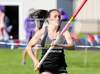 Thumbnail 2 in Jesuit @ Sunset (Pole Vault) photogallery.