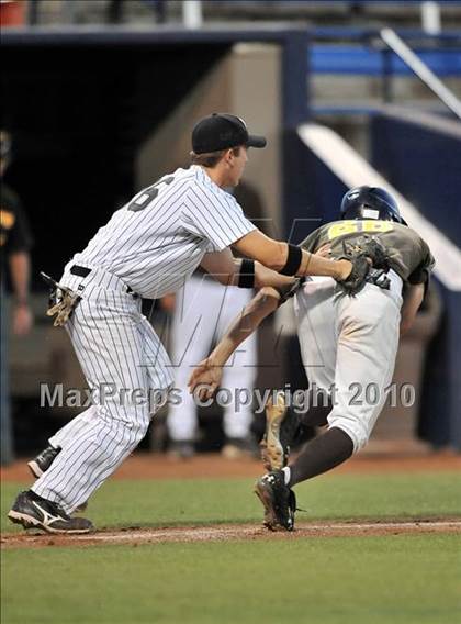 Thumbnail 1 in El Dorado vs. Crespi (Diamond Sports National Classic) photogallery.