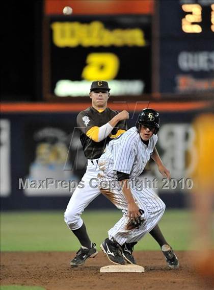 Thumbnail 2 in El Dorado vs. Crespi (Diamond Sports National Classic) photogallery.