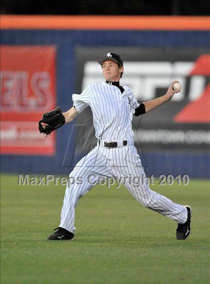 Thumbnail 3 in El Dorado vs. Crespi (Diamond Sports National Classic) photogallery.