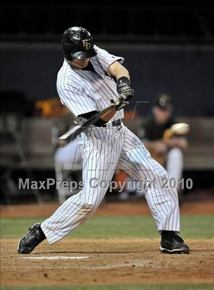 Thumbnail 2 in El Dorado vs. Crespi (Diamond Sports National Classic) photogallery.