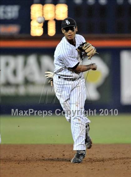 Thumbnail 1 in El Dorado vs. Crespi (Diamond Sports National Classic) photogallery.