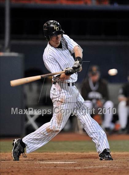 Thumbnail 1 in El Dorado vs. Crespi (Diamond Sports National Classic) photogallery.