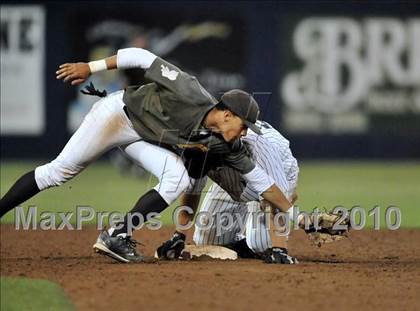 Thumbnail 2 in El Dorado vs. Crespi (Diamond Sports National Classic) photogallery.