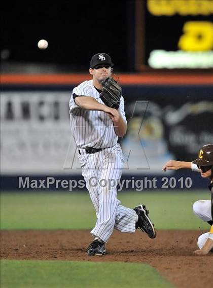 Thumbnail 3 in El Dorado vs. Crespi (Diamond Sports National Classic) photogallery.