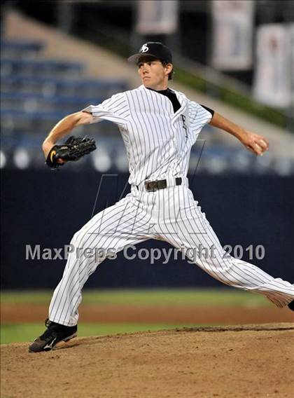 Thumbnail 3 in El Dorado vs. Crespi (Diamond Sports National Classic) photogallery.