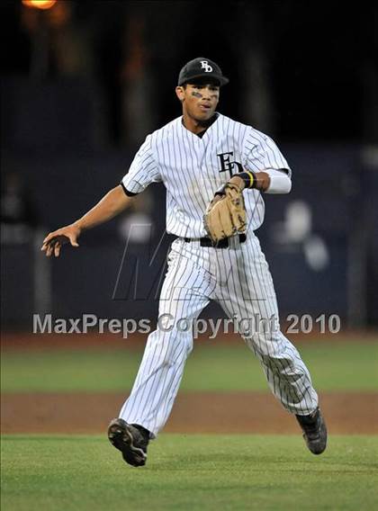 Thumbnail 2 in El Dorado vs. Crespi (Diamond Sports National Classic) photogallery.