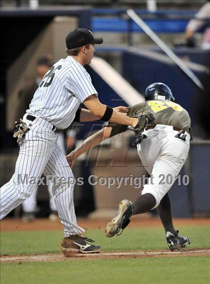 Thumbnail 2 in El Dorado vs. Crespi (Diamond Sports National Classic) photogallery.