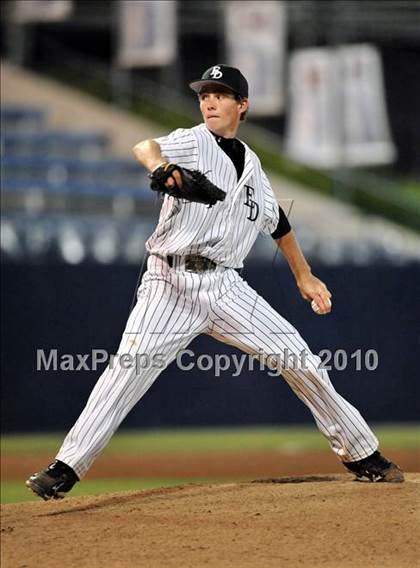 Thumbnail 3 in El Dorado vs. Crespi (Diamond Sports National Classic) photogallery.