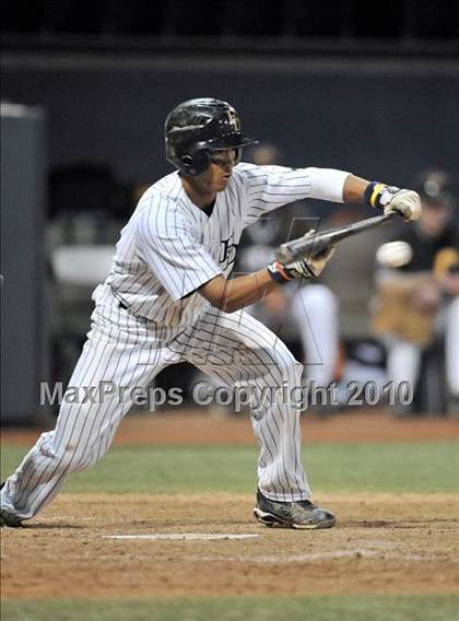 Thumbnail 1 in El Dorado vs. Crespi (Diamond Sports National Classic) photogallery.