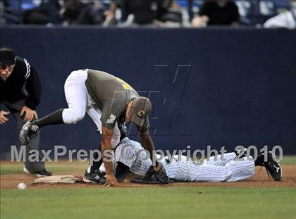 Thumbnail 2 in El Dorado vs. Crespi (Diamond Sports National Classic) photogallery.