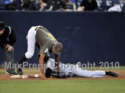 Thumbnail 3 in El Dorado vs. Crespi (Diamond Sports National Classic) photogallery.
