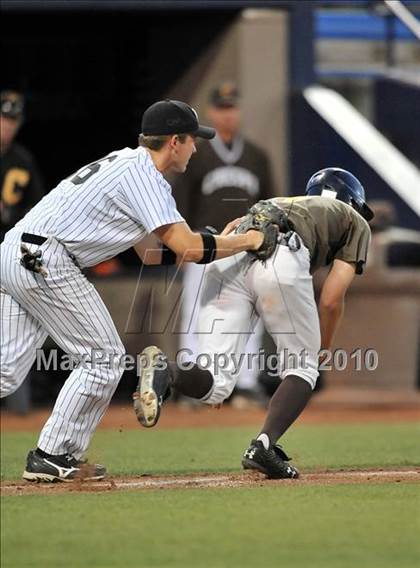 Thumbnail 3 in El Dorado vs. Crespi (Diamond Sports National Classic) photogallery.