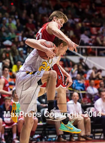 Thumbnail 2 in Springville vs. Orem (UHSAA 4A Semifinal) photogallery.