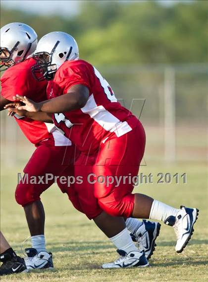 Thumbnail 3 in Manvel  JV vs Aldine Macarthur JV  photogallery.