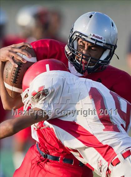 Thumbnail 2 in Manvel  JV vs Aldine Macarthur JV  photogallery.