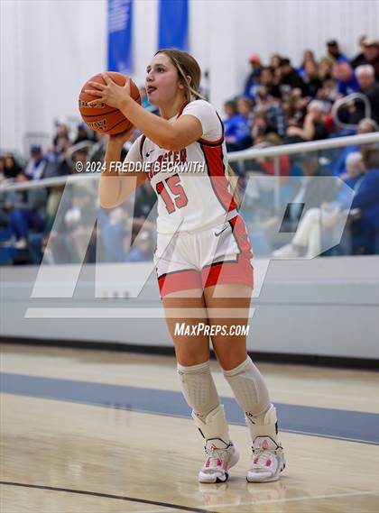 Thumbnail 2 in Muenster vs. Wolfe City (UIL 2A Bi-District) photogallery.